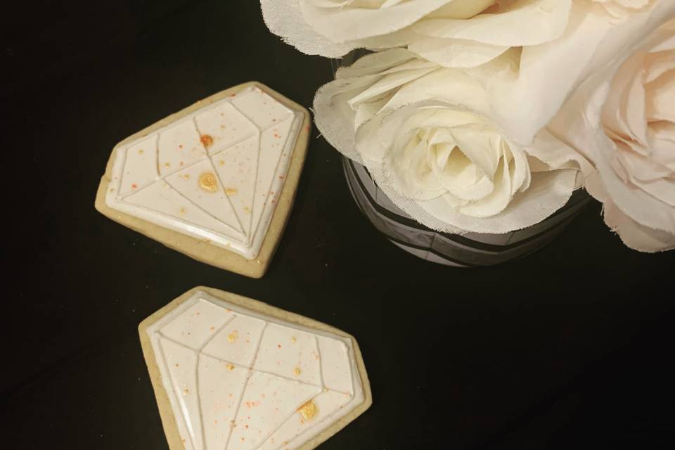Customized wedding cookies