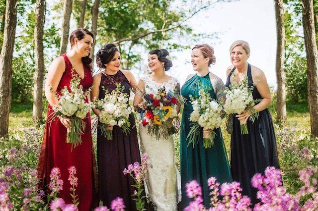 Bride together with her bridesmaids