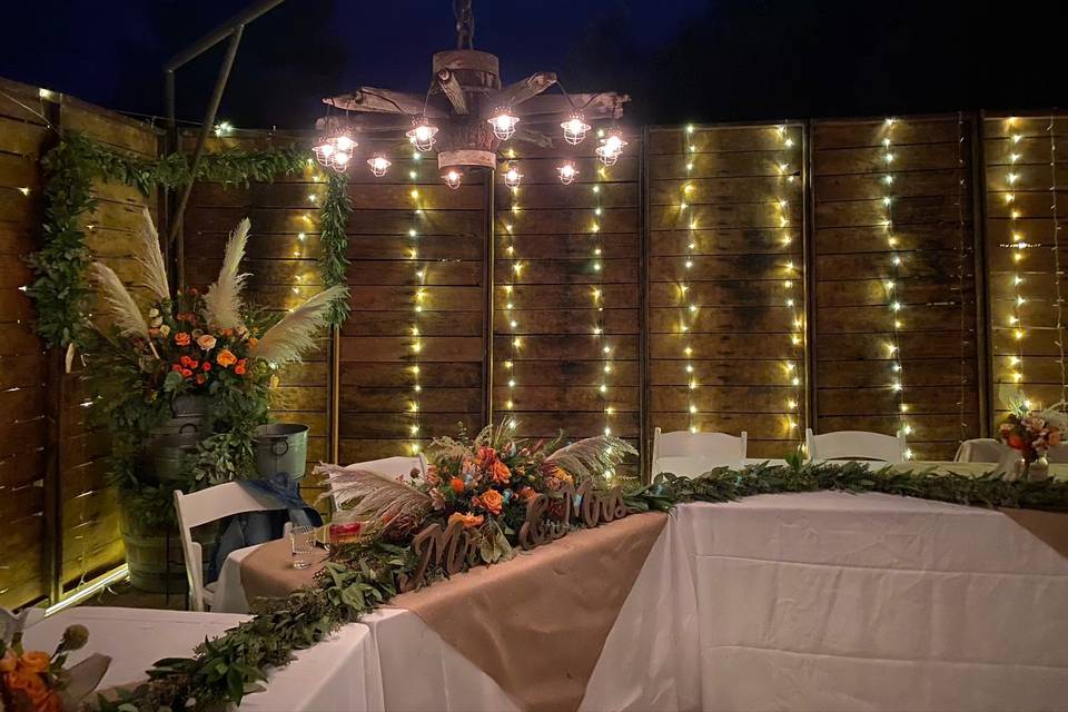 Head table with custom lights