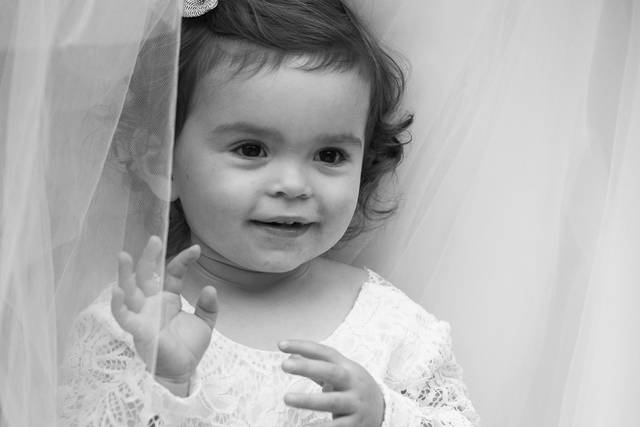 Flower girl love