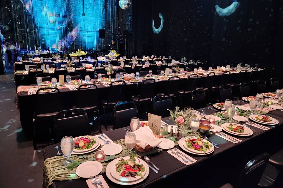 Faranda's Place Settings