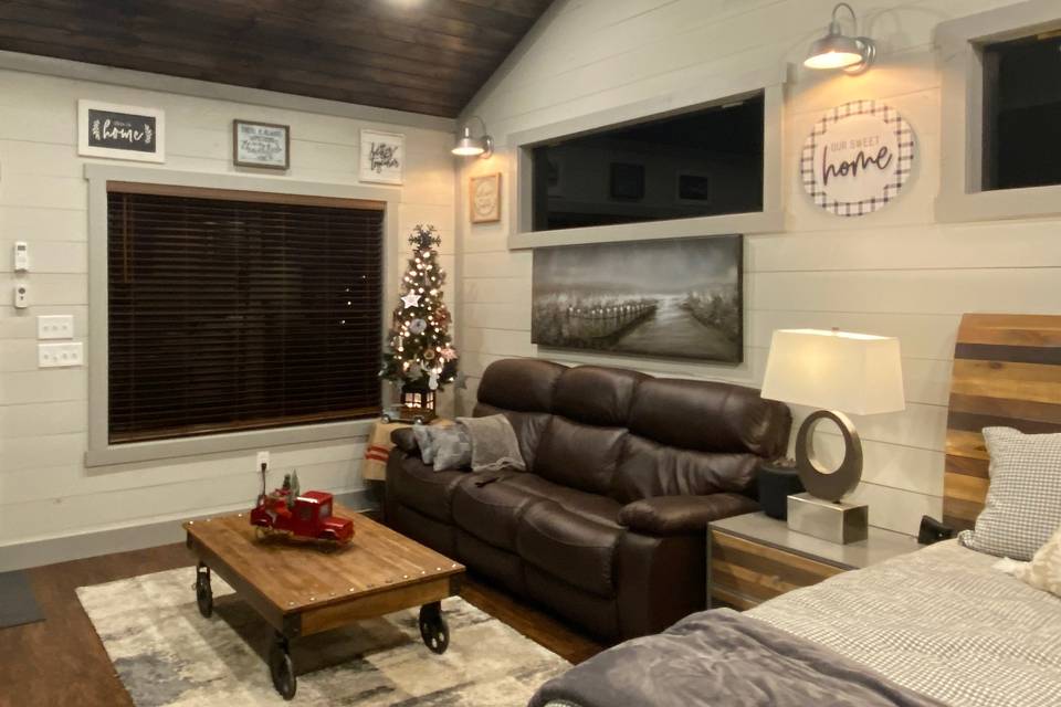 Circle C Cabin at Christmas