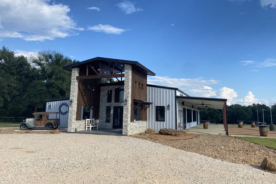 Circle C Barn at Copperas Creek