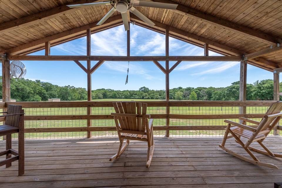 Stablehouse upstairs Porch