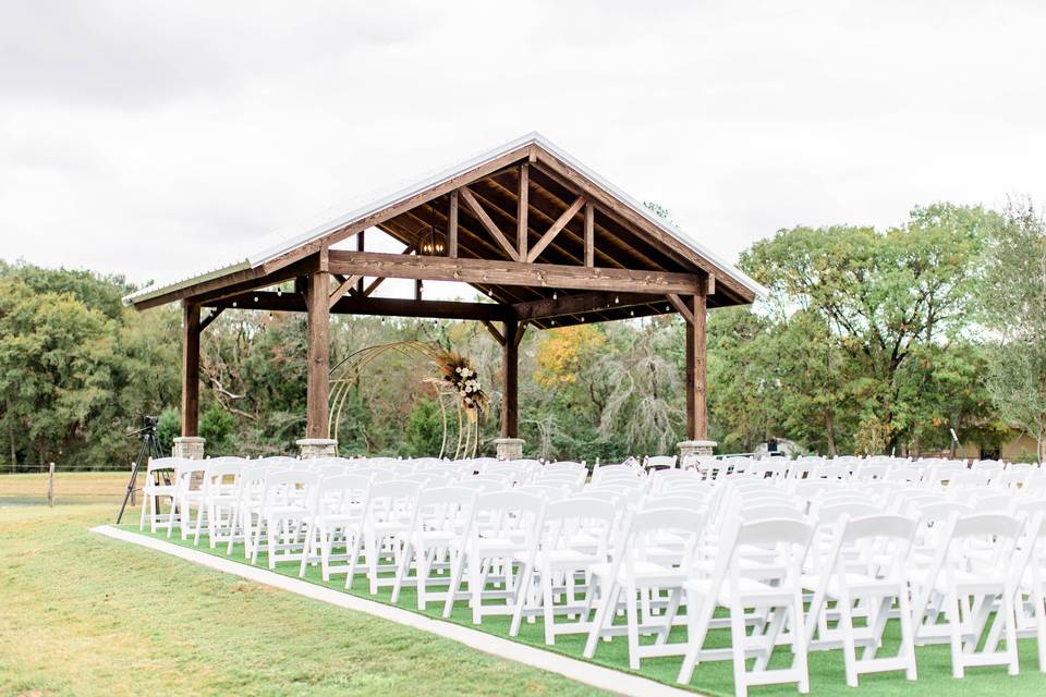 Circle C Barn at Copperas Creek