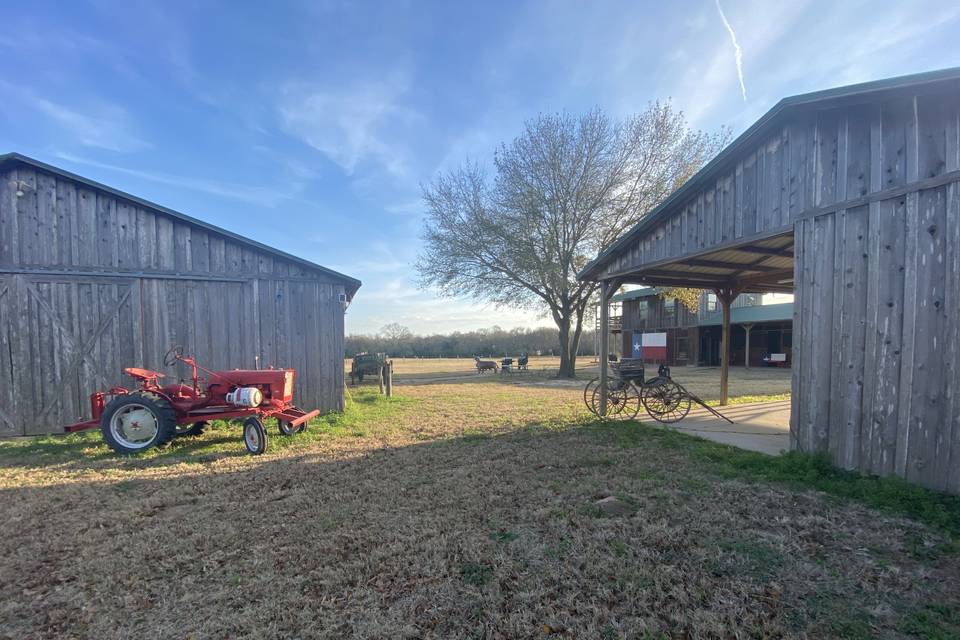 Circle C Barn at Copperas Creek