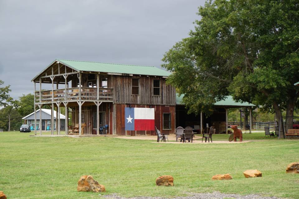 Circle C Barn at Copperas Creek