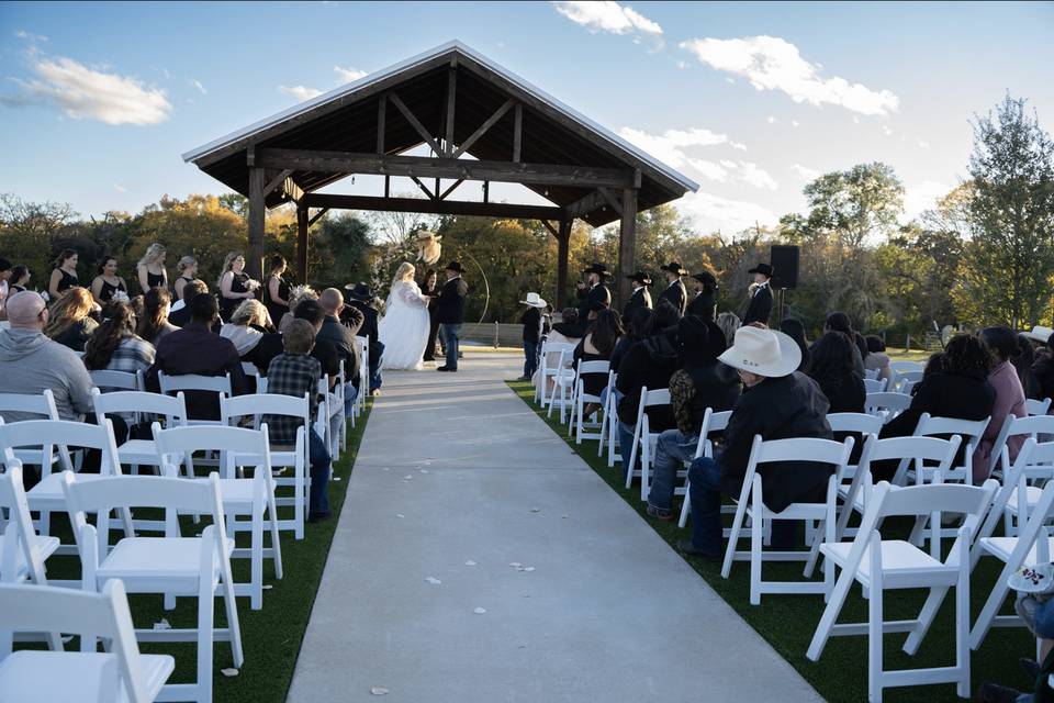 Circle C Barn at Copperas Creek