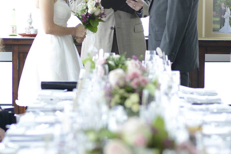 Darren & Yuki got married in Jersey City and had a nifty Sake ritual in their ceremony called 'San San Kudo'.