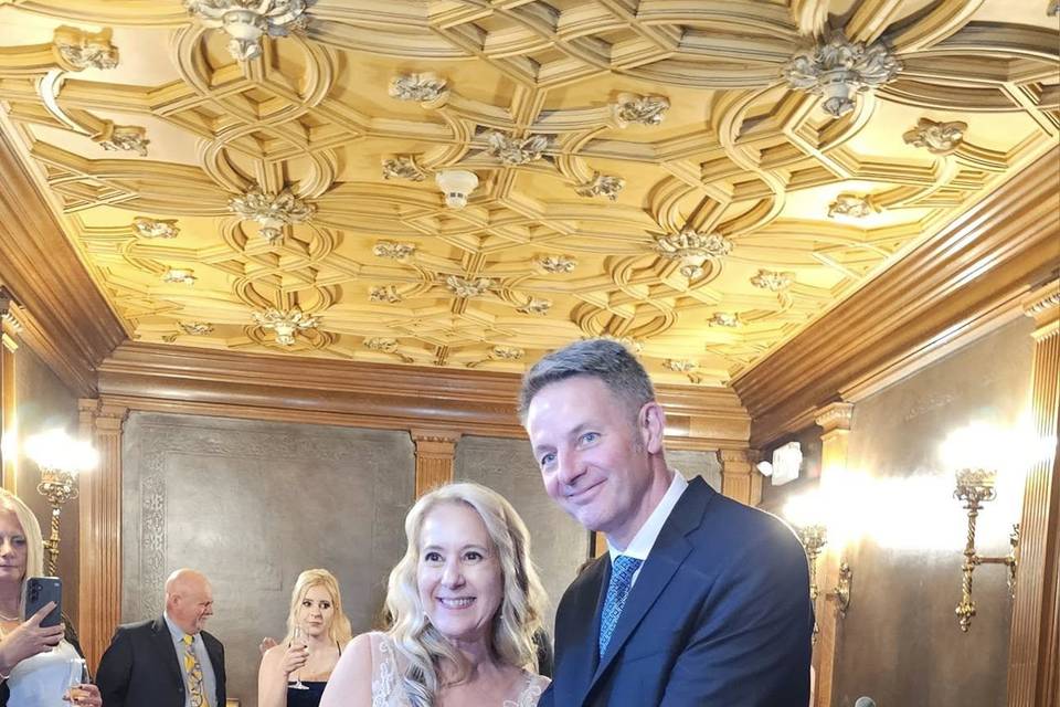 WEDDING CAKE