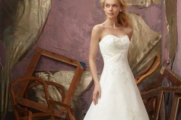 Mori lee clearance 2105