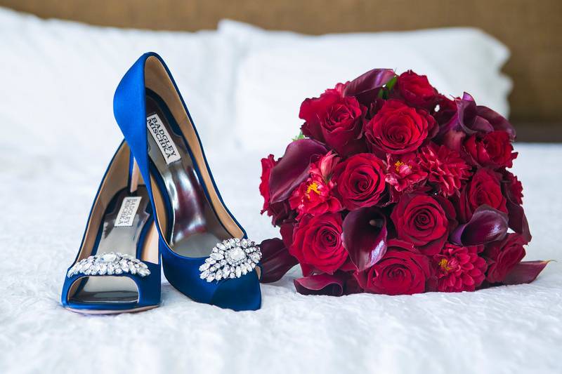 Bouquet and bridal shoes
