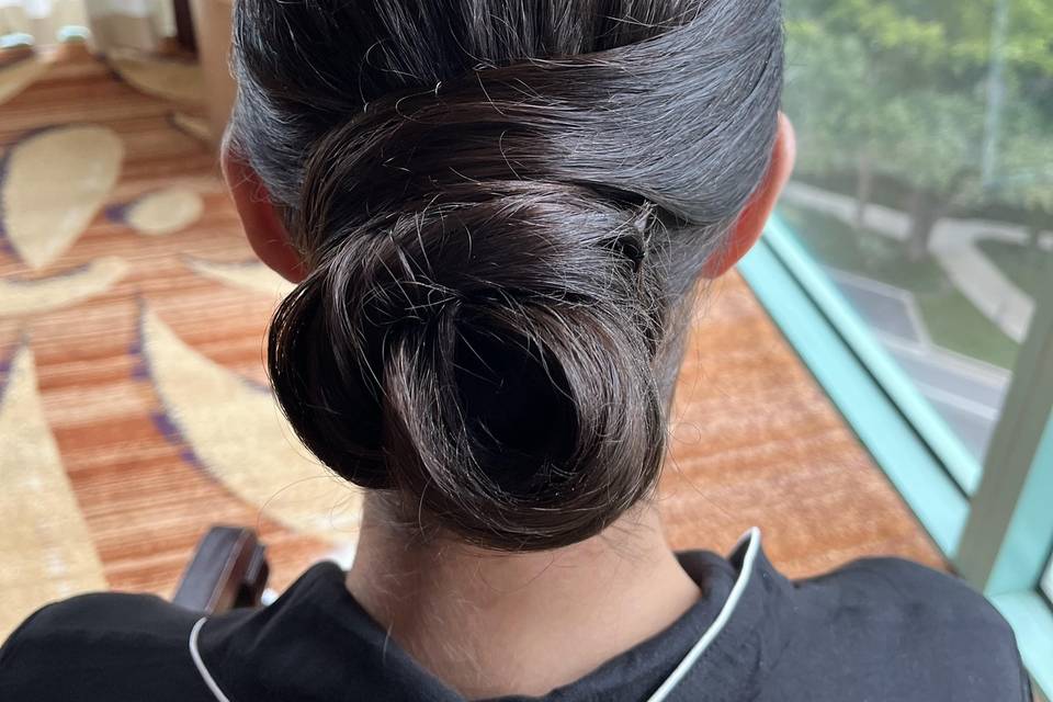 Tied chignon