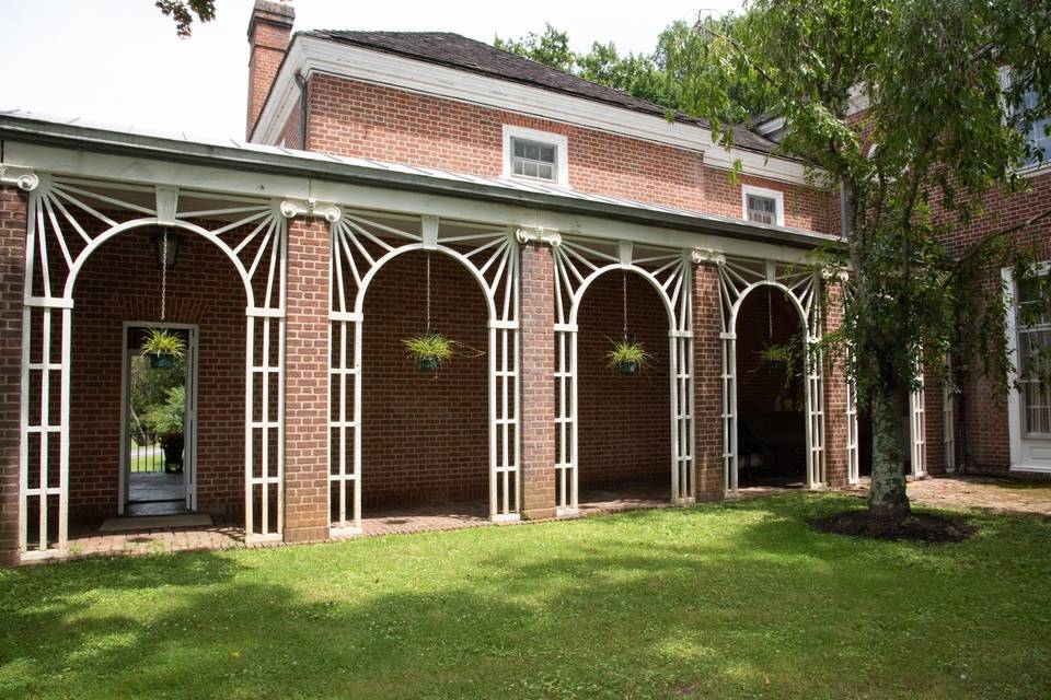 Refined Georgian architecture of the mansion