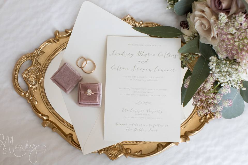 Elegant Stationery Details