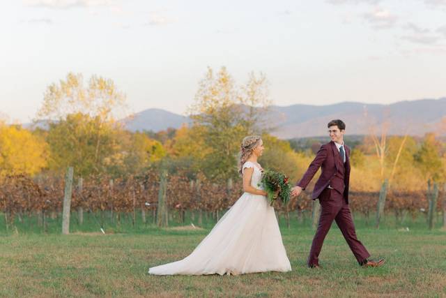 Fall Vineyard Wedding