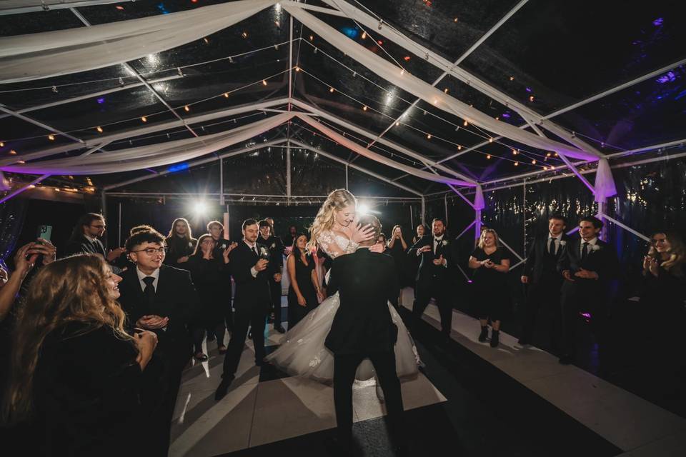 Last dance of the night!