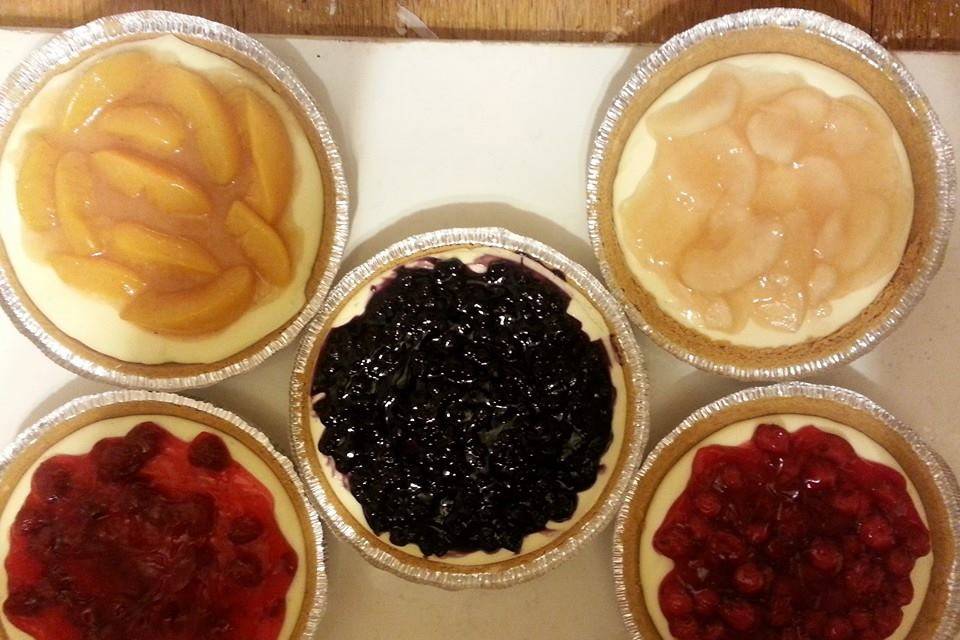 Fruity cheesecakes