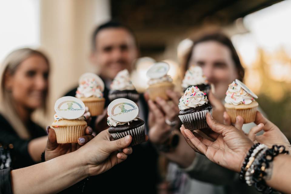 Delicious cupcakes by holly