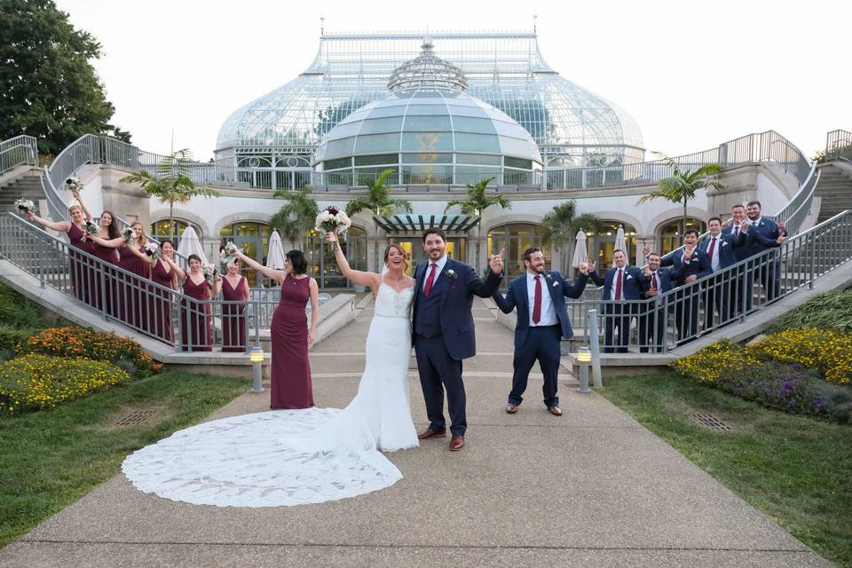 Big weddings and small