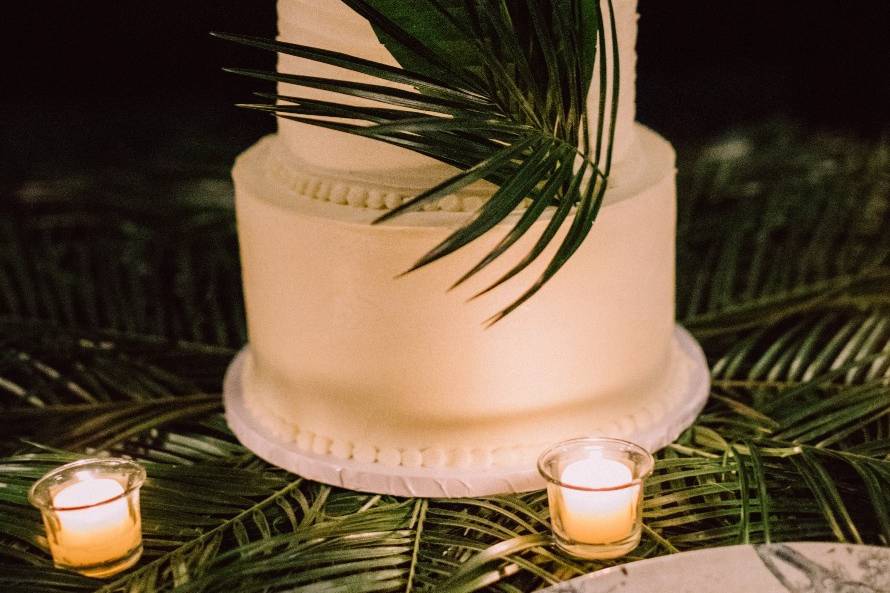 Greenery cake