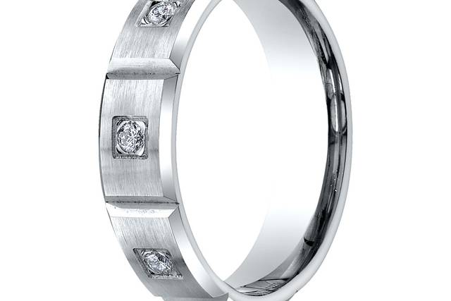 Sylvia's Antique Jewelry