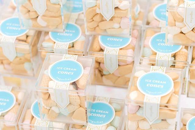 GEARYS Beverly Hills - Favors & Gifts - Beverly Hills, CA - WeddingWire