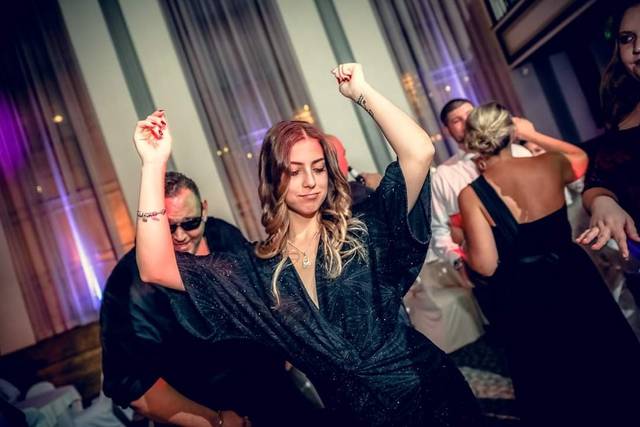 Full dance floor