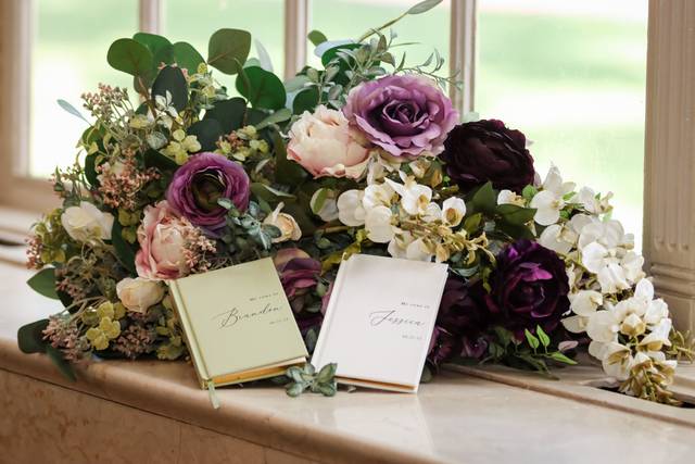 Vow books