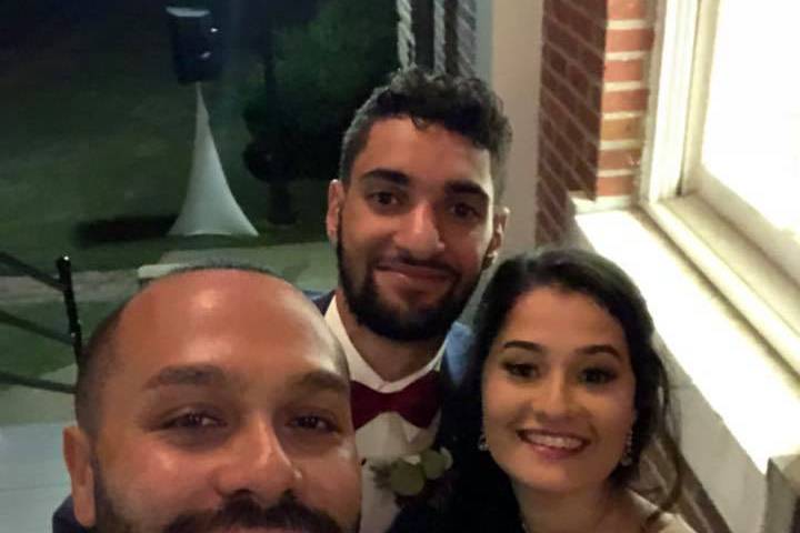 Wedding couple selfie