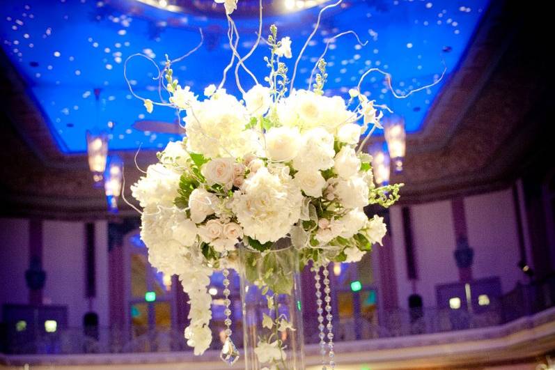 Tall table centerpiece