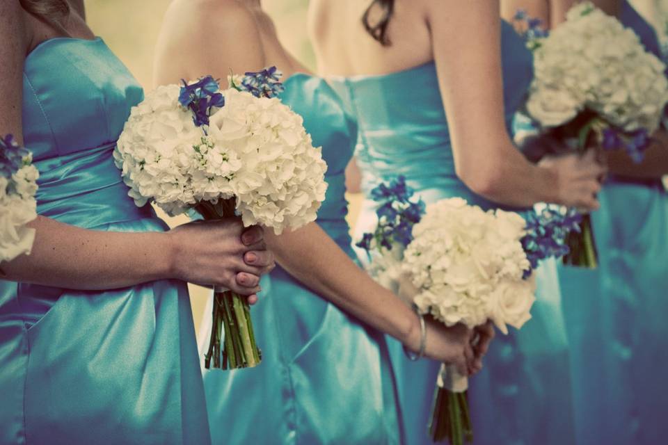 Matching bouquets