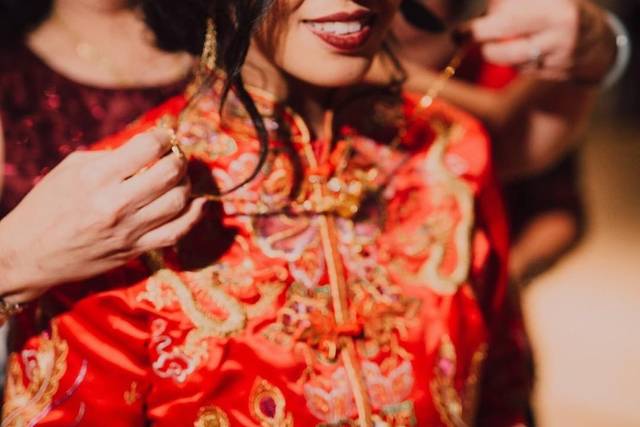 Traditional get up