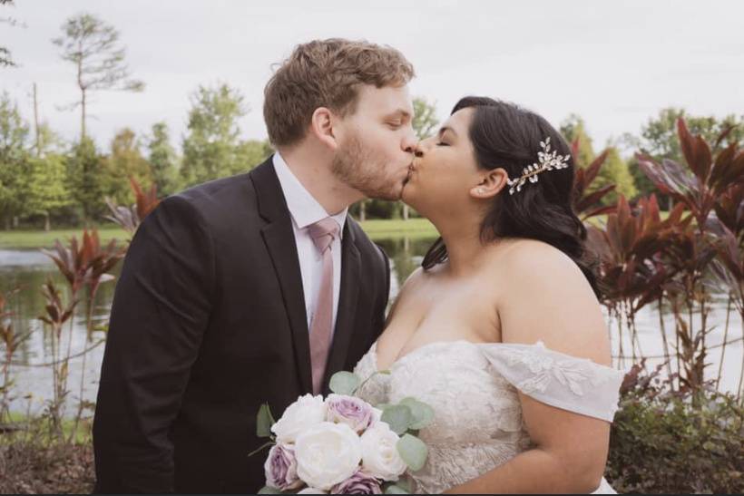 Love Bird Wedding Ceremonies