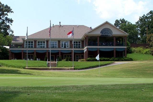 Lake Hickory Country Club