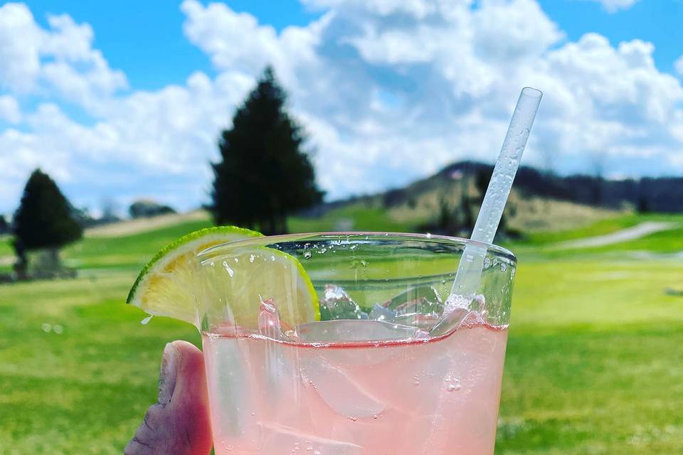 Drumlins Country Club