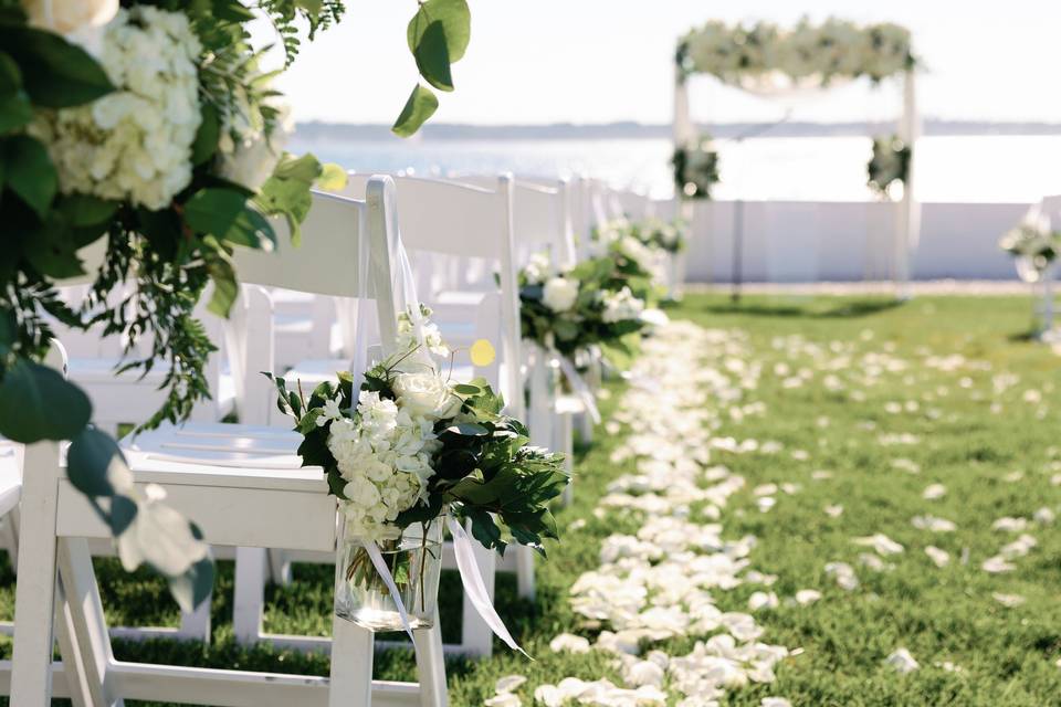 Aisle Fully Designed w/Florals