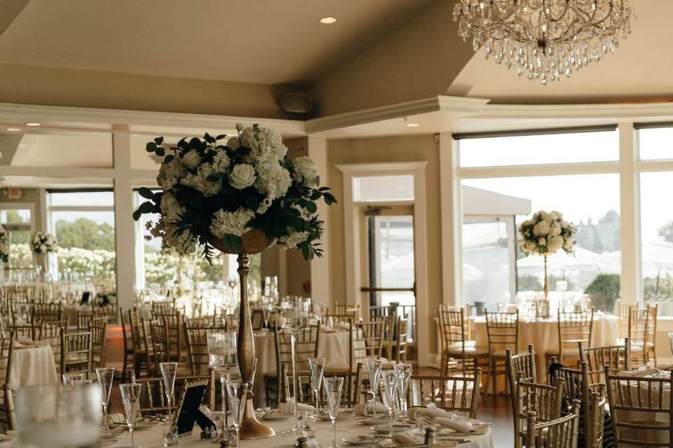 Ocean cliff