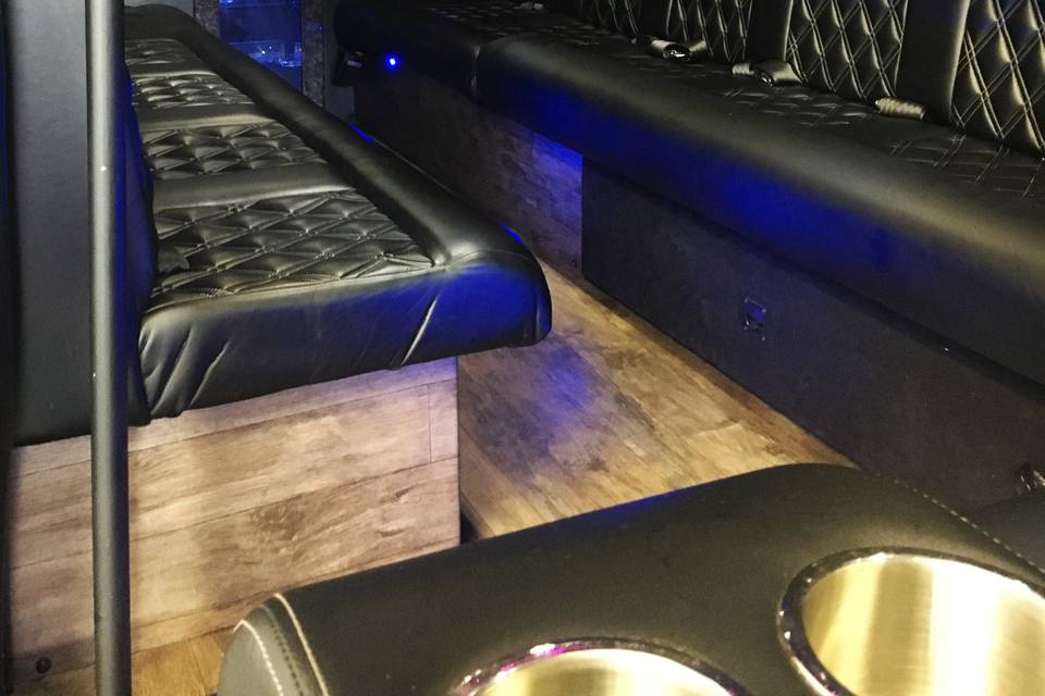 Adonis-Avanti Transportation Service Inc.