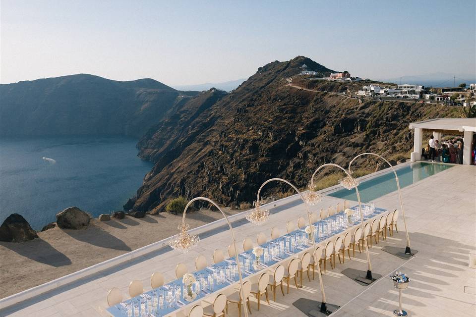 Santorini luxury wedding