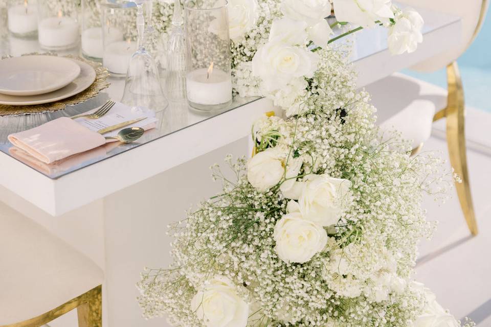 White&Gold Santorini Wedding