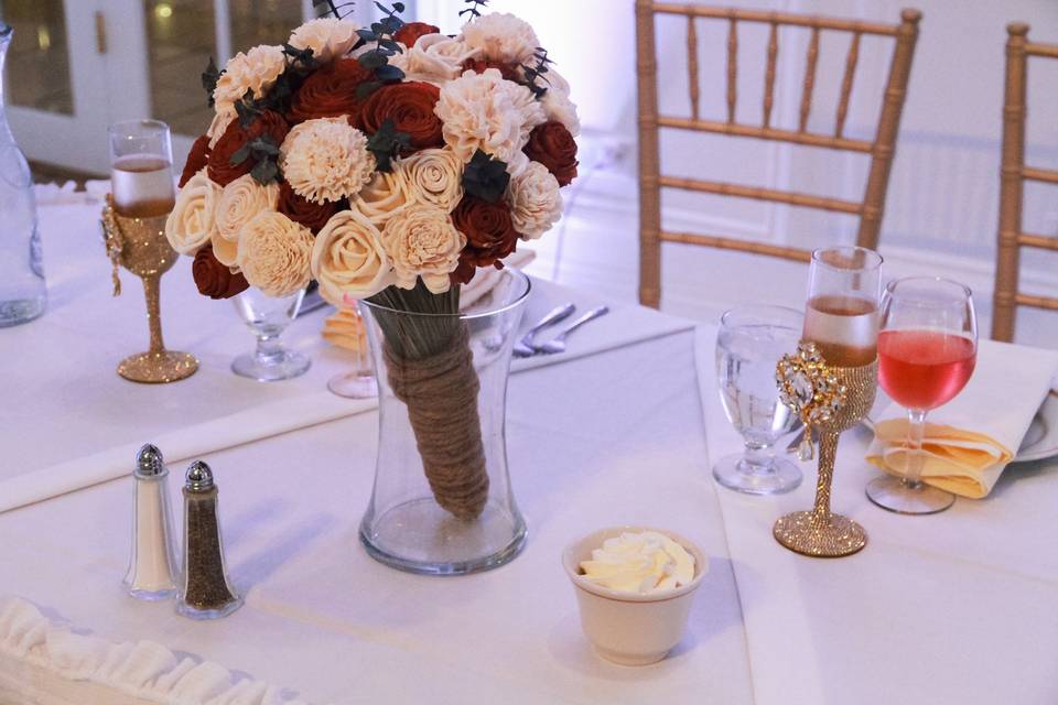 Sweetheart table setup