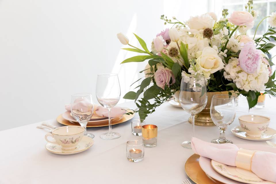 Feminine place settings.