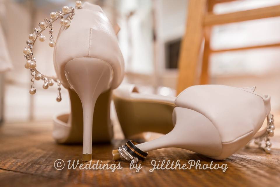 Details of shoes and rings!