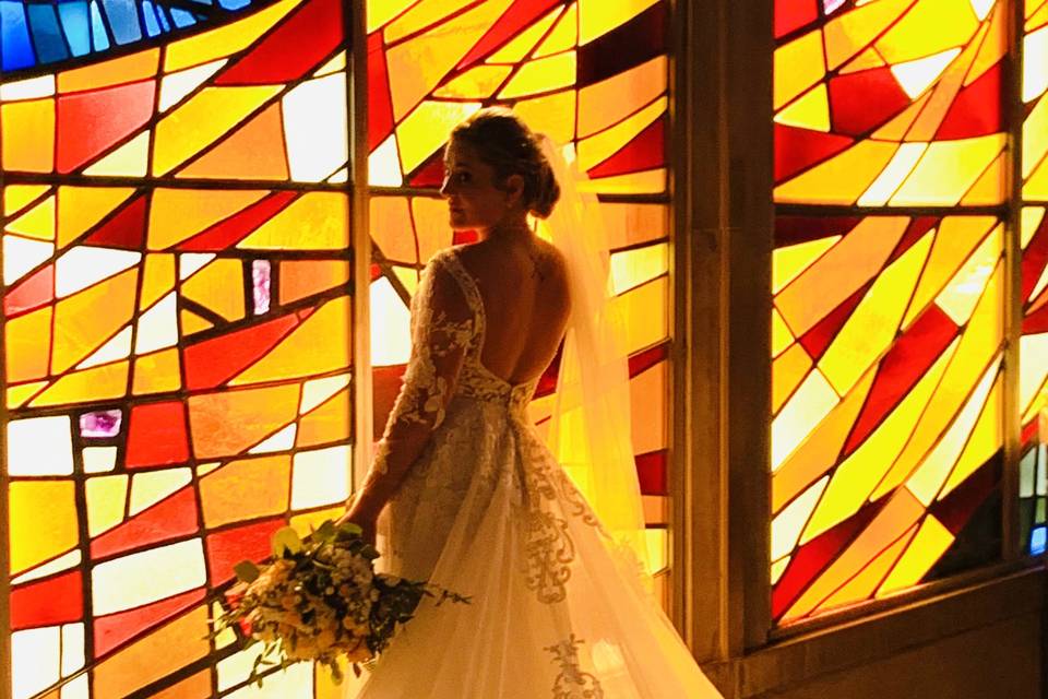 Yellow glow on bridal dress