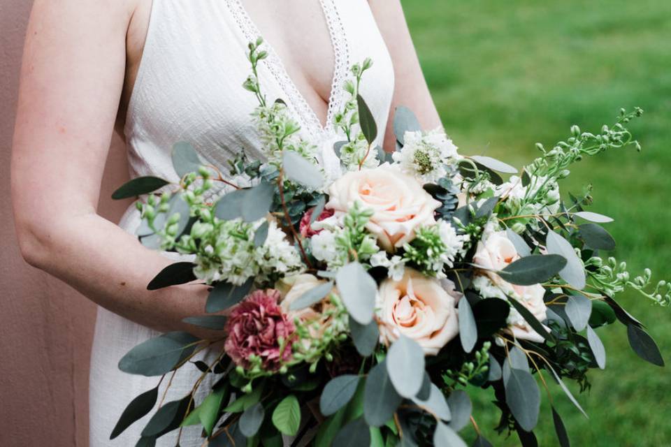 Bride holding her bouquet