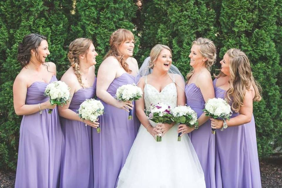 Bridesmaids in lavender dresses
