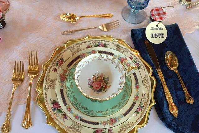 My China Place: Vintage China Rentals and Sales