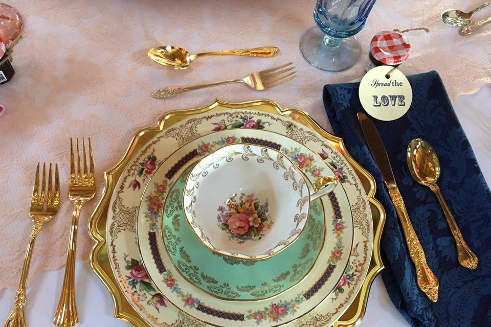 My China Place: Vintage China Rentals and Sales