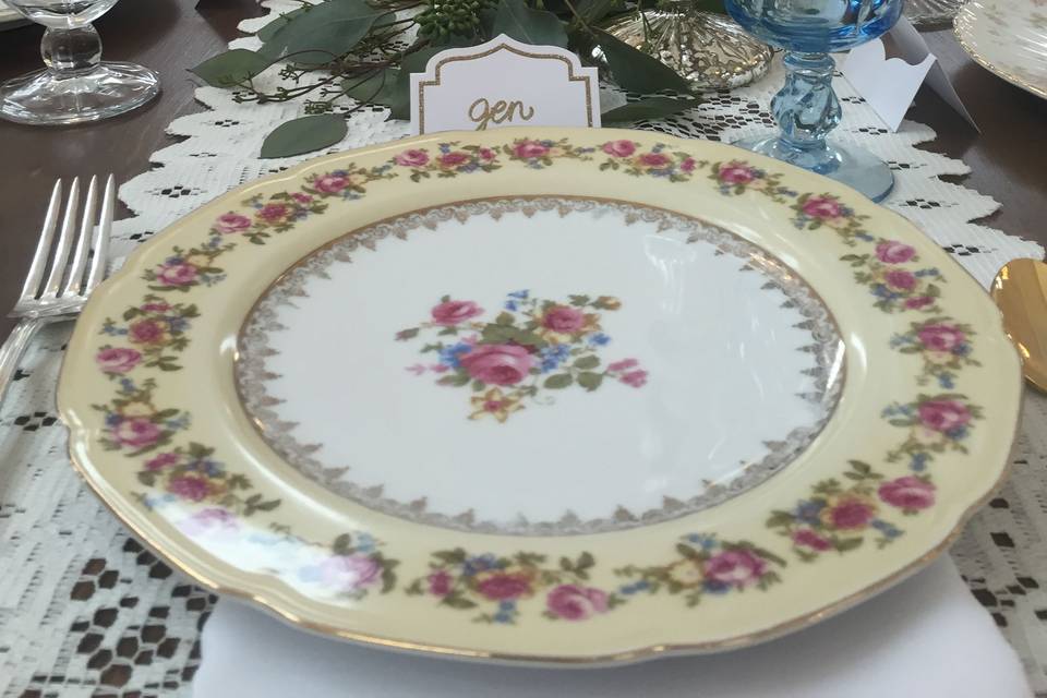 My China Place: Vintage China Rentals and Sales